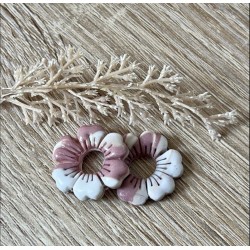 Pampilles interchangeables " Douce Floraison " Vieux rose et blanche . 25 mm