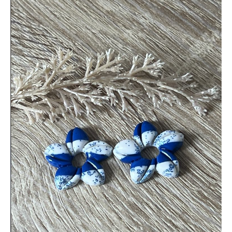 Pampilles interchangeables " Aloha Bloom " Marine 25 mm . Pampilles interchangeables " Aloha Bloom " Marine 25 mm .