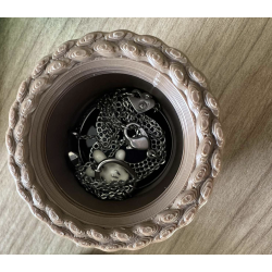 Ornement cactus tricot + socle  " Petites boites de rangement "